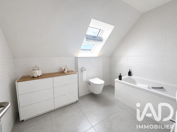 Maison à vendre 5 pièces 107 m² Guérande
