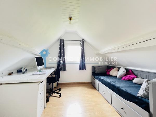 Maison
                                                                                                                                                                                                                                                                                                                        7 pièce(s)                                                                                                                                                                                                          4 chambre(s)                                                                                                                                                                                                          130  m²