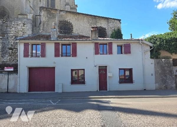 Maison de Ville - TOUL centre - Avec Garage