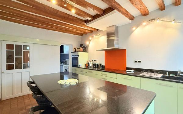 Maison à vendre    5 pièces • 147,84 m2 Jouy-le-Châtel