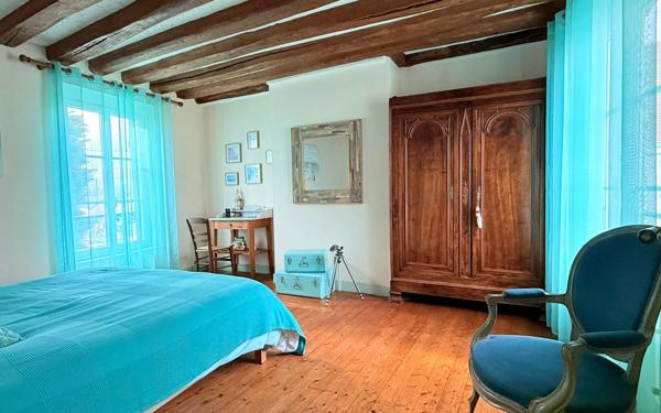 Maison à vendre    5 pièces • 147,84 m2 Jouy-le-Châtel