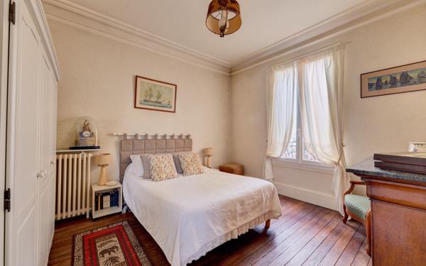 Maison à vendre    6 pièces •  Villemomble