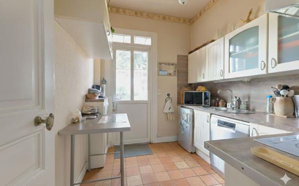 Maison à vendre    6 pièces •  Villemomble