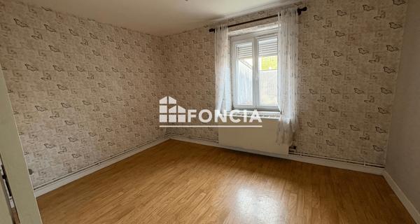 Location Appartement 3 pièces 65.76 m² - Vrigne Aux Bois 08330
