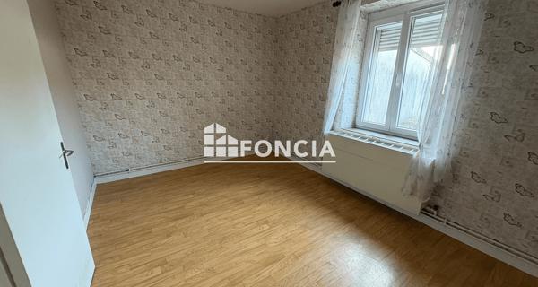 Location Appartement 3 pièces 65.76 m² - Vrigne Aux Bois 08330