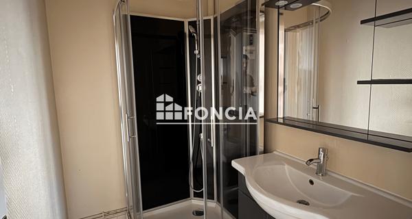 Location Appartement 3 pièces 65.76 m² - Vrigne Aux Bois 08330