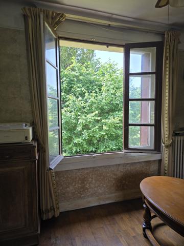 À vendre - Maison individuelle, 4 pièces située à Brunoy (91800)