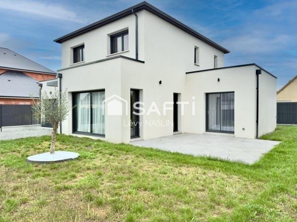 Maison neuve – Neuville-sur-Sarthe