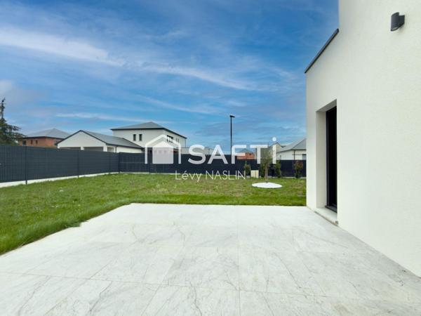 Maison neuve – Neuville-sur-Sarthe