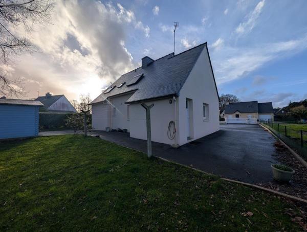 Maison à vendre à Lanvollon dans les Côtes-d'Armor (22290), ref : 22017-1352