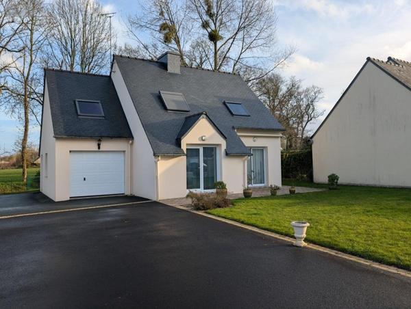 Maison à vendre à Lanvollon dans les Côtes-d'Armor (22290), ref : 22017-1352