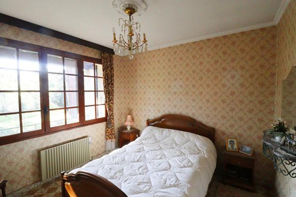 Maison Villeneuve Les Avignon 4 pièce(s) 97 m2