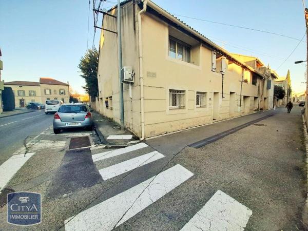 Local professionnel à louer 55m²