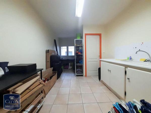 Local professionnel à louer 55m²