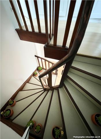 Appartement type F4 + local commercial indépendant