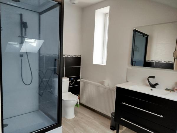 MAISON 5 PIECES 153m2 ENTIEREMENT RENOVEE