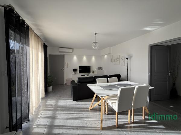 Appartement meublé Sainte-Cécile-les-Vignes (84290)