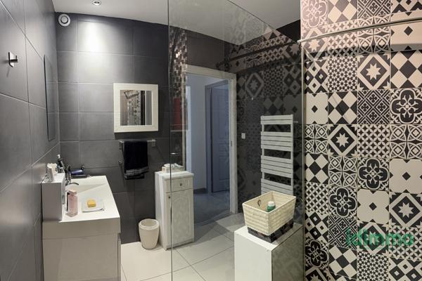 Appartement meublé Sainte-Cécile-les-Vignes (84290)