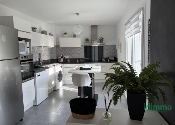 Appartement meublé Sainte-Cécile-les-Vignes (84290)