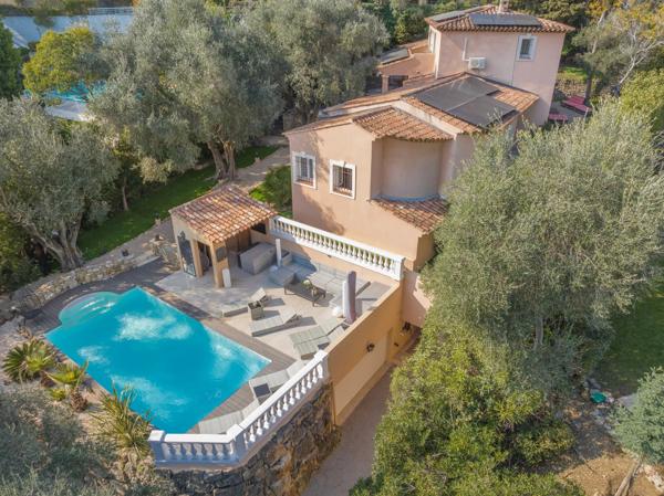 Le Cannet, Villa 4 Chambres -  231 m² à vendre