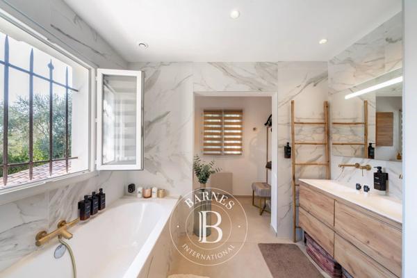 Le Cannet, Villa 4 Chambres -  231 m² à vendre