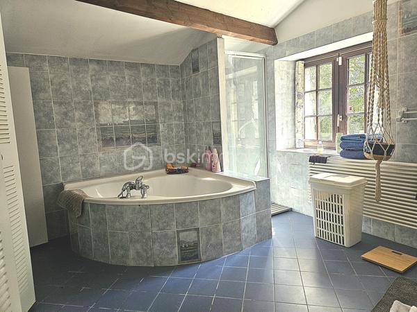 Maison ancienne de 260 m²