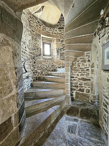 Maison ancienne de 260 m²