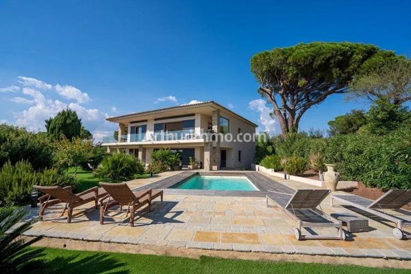 Vente Villa 6 pièces 180 m2 à Sainte-Maxime