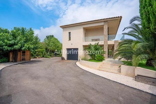 Vente Villa 6 pièces 180 m2 à Sainte-Maxime