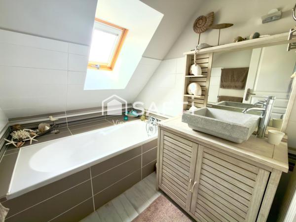 Maison d'exception au calme dans un cadre verdoyant à Lamorlaye