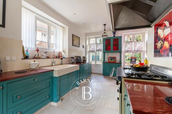 Versailles, Maison 8 Chambres -  450 m² à vendre