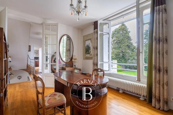 Versailles, Maison 8 Chambres -  450 m² à vendre