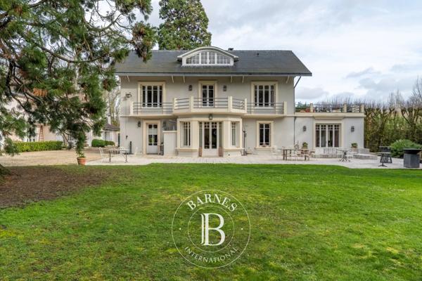 Versailles, Maison 8 Chambres -  450 m² à vendre