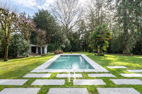 Versailles, Maison 8 Chambres -  450 m² à vendre