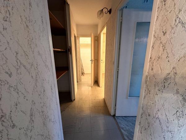 Appartement à rénover à vendre à Sens dans l'Yonne (89100), ref : 89062-57