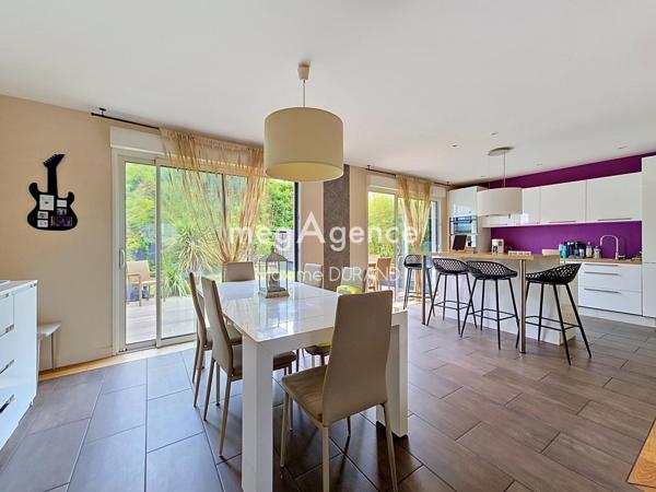 Maison à CHOLET, 49300 - 5 pièces 112m²
