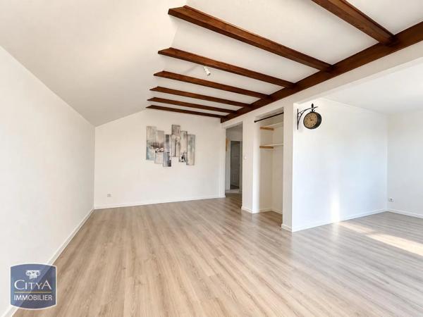 Appartement à louer 3 pièces 59m² Sancé (71000)