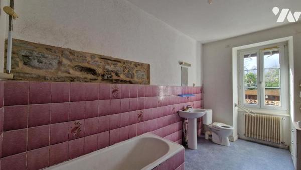 QUARTIER RECHERCHE-4 CHAMBRES-CHARME ET JOLI JARDIN