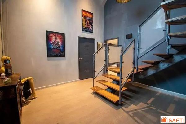 MAGNIFIQUE ET UNIQUE ! LOFT INDUSTRIEL D'EXCEPTION au cœur de Saint-Quentin.