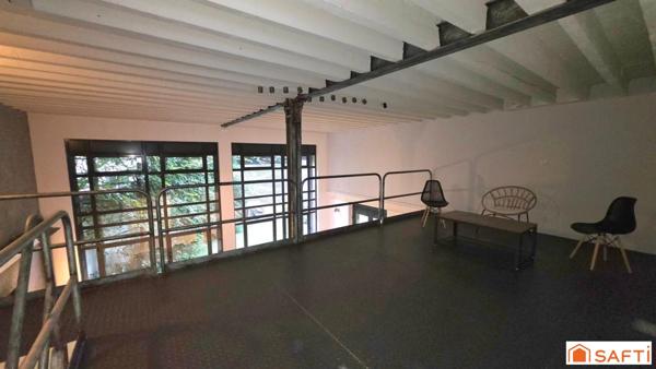 MAGNIFIQUE ET UNIQUE ! LOFT INDUSTRIEL D'EXCEPTION au cœur de Saint-Quentin.