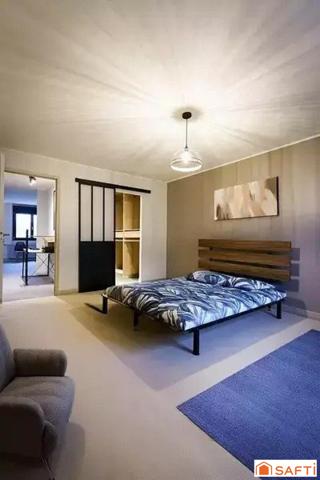 MAGNIFIQUE ET UNIQUE ! LOFT INDUSTRIEL D'EXCEPTION au cœur de Saint-Quentin.