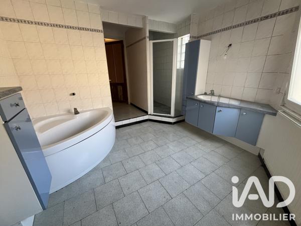 Immeuble à vendre 245 m² Denain