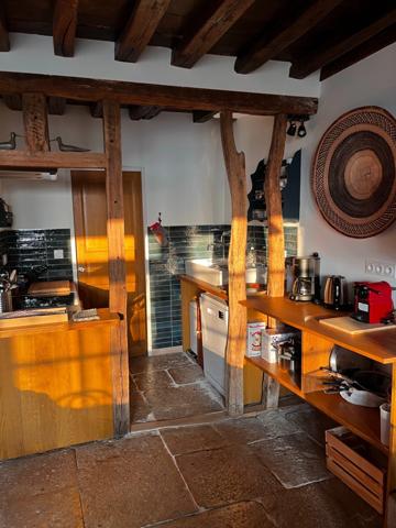 Propriete proche de POUILLY EN AUXOIS (21) à vendre 12 pièces