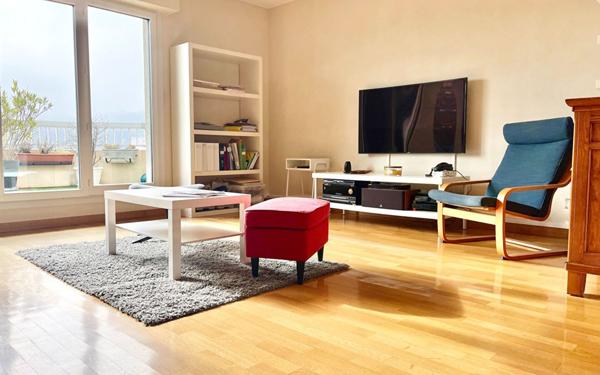 Appartement à louer    5 pièces •  Chambéry
