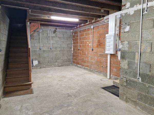 11210 PORT LA NOUVELLE A LOUER VILLA T4 JARDIN ET GARAGE