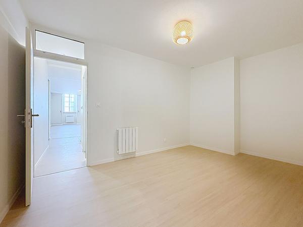 Appartement T1 bis à louer à Nérac - Calme et Confort Moderne
