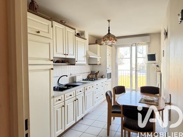 Appartement à vendre 4 pièces 91,43 m² Mantes-la-Jolie