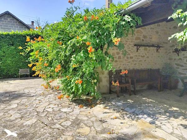 Maison 369 500 € Terrasson-Lavilledieu 8 p 257 m² DPE E