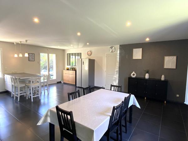 Maison Fay Aux Loges 8 pièce(s) 181.65 m2
