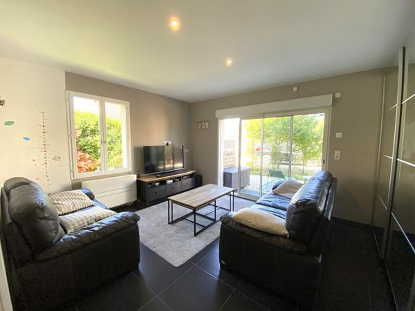 Maison Fay Aux Loges 8 pièce(s) 181.65 m2